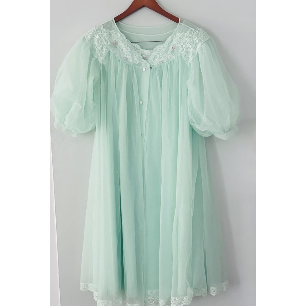 Vintage Shadowline Women Small Peignoir Set Nightgown & Robe Mint Green 1960s